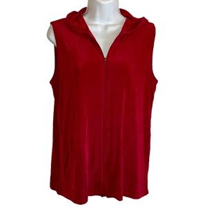 Chicos travelers red hooded zip up sleeveless top vest